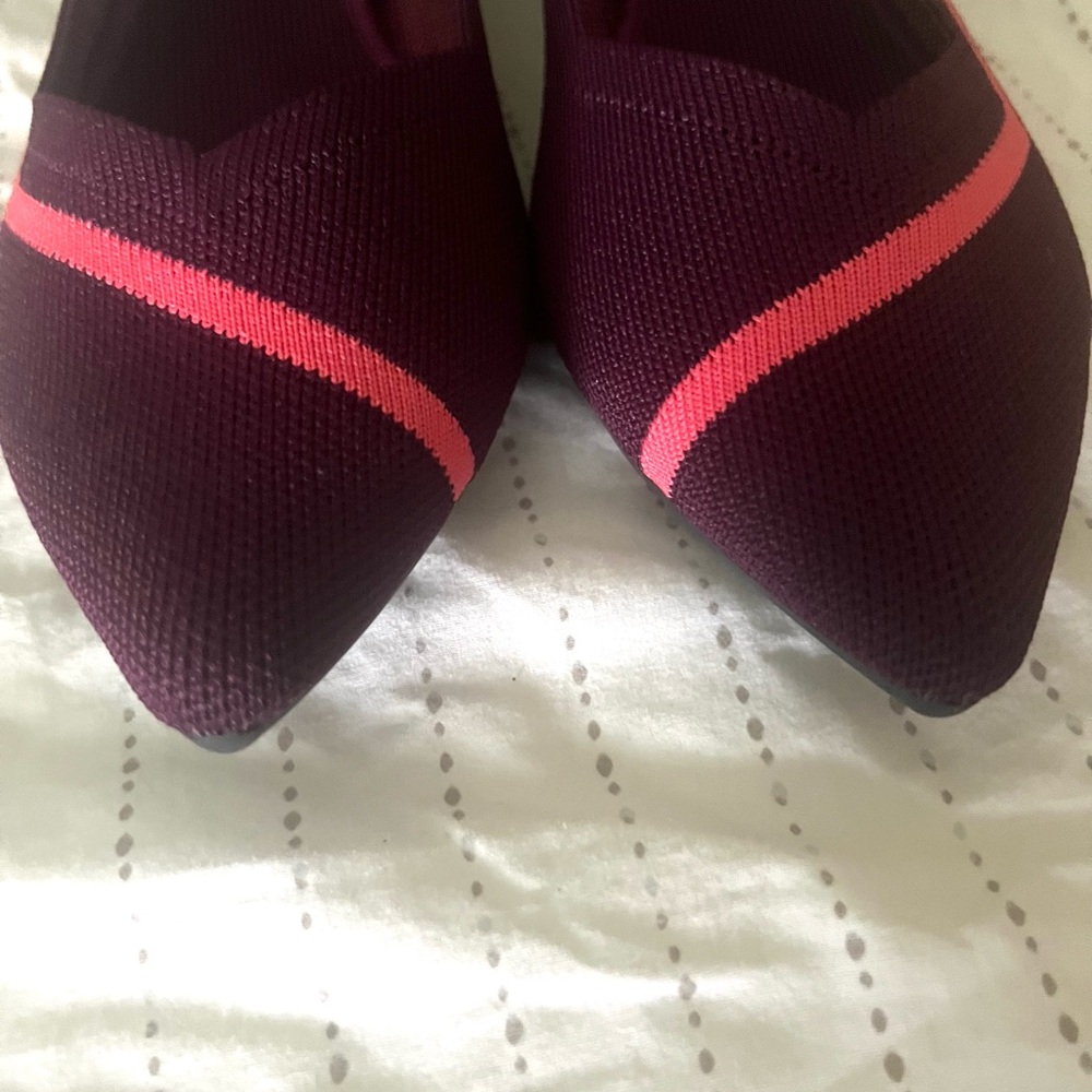 Rothy's Pink Neon Line Points sz 10 - Picture 2 of 3